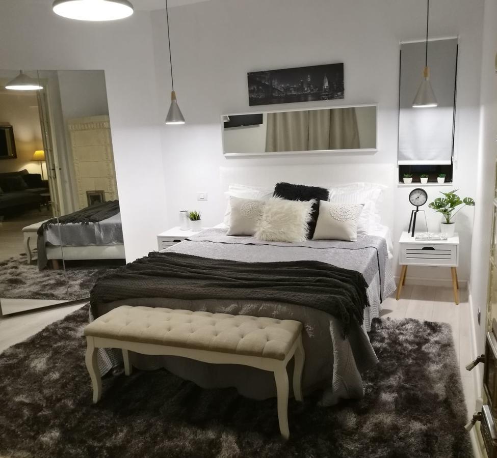 Metropole Apartments Invilla Old City Bukurešť Exteriér fotografie